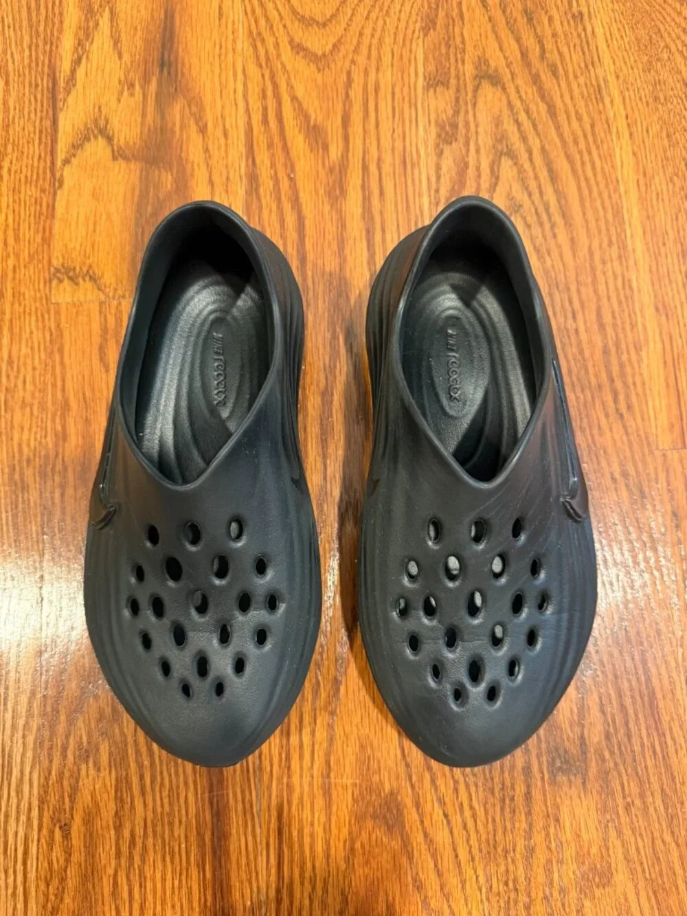 Nike ReactX SZ 4 Black Slip-On Comfort Shoes Unisex